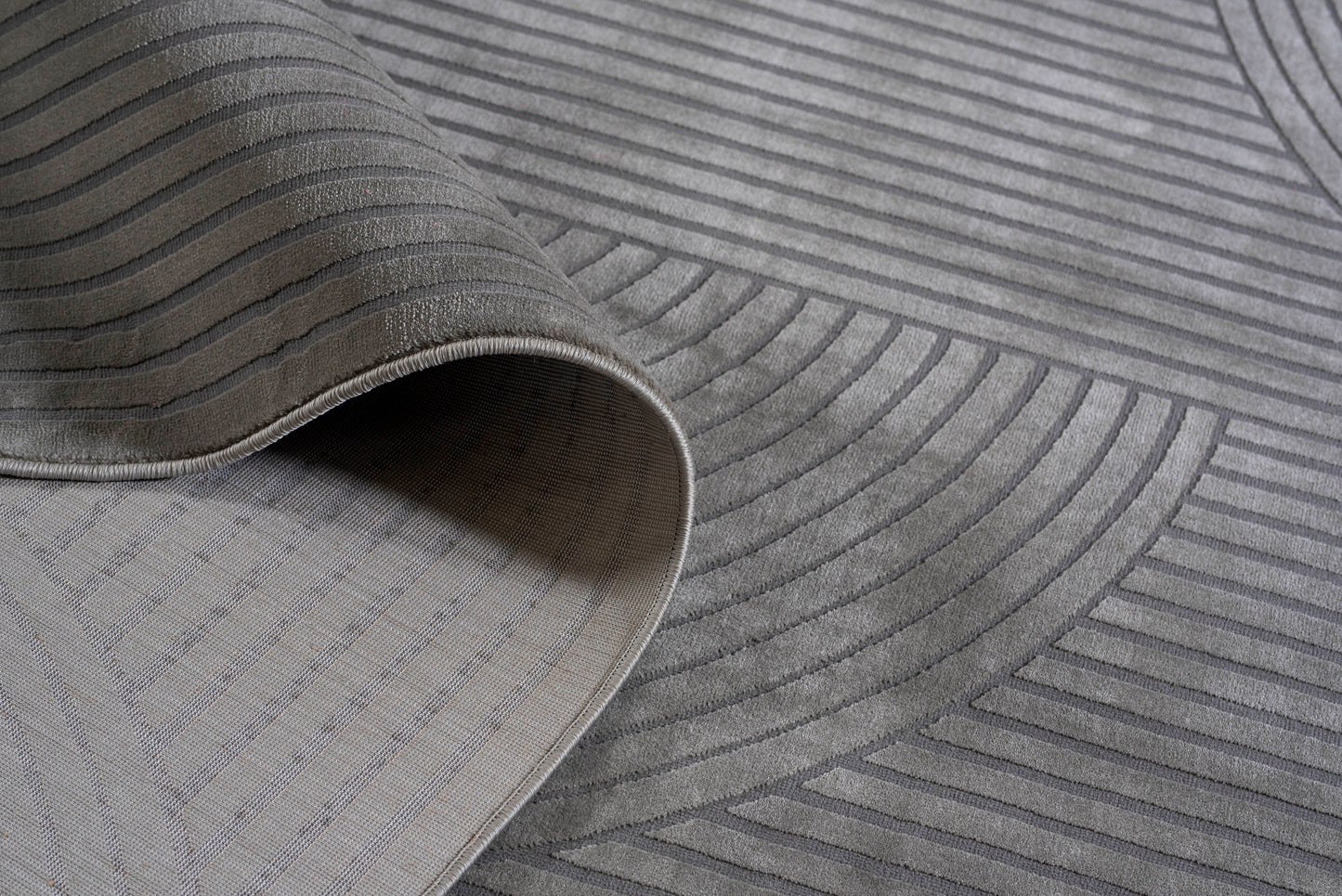 TAPETE ATMER 1068C-GRIS-PLATA