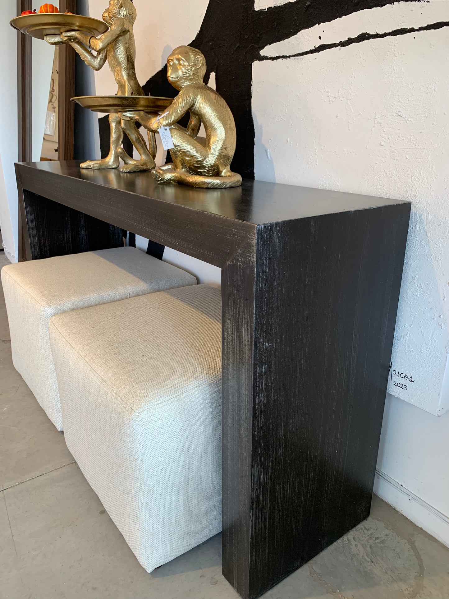 Credenza negra