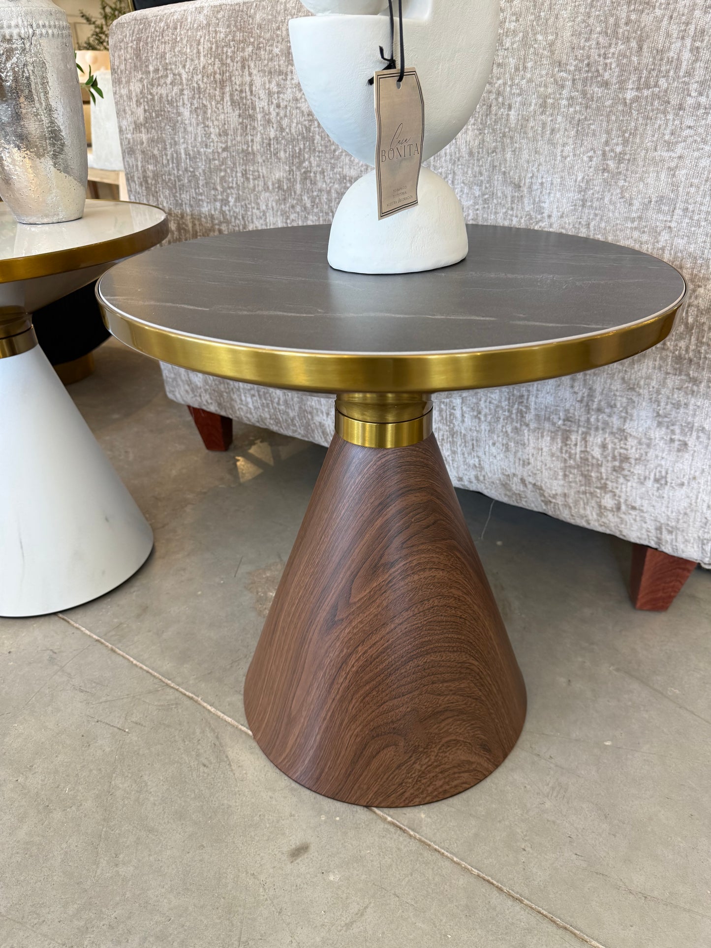 MESA LATERAL BESO MADERA/MARMOL