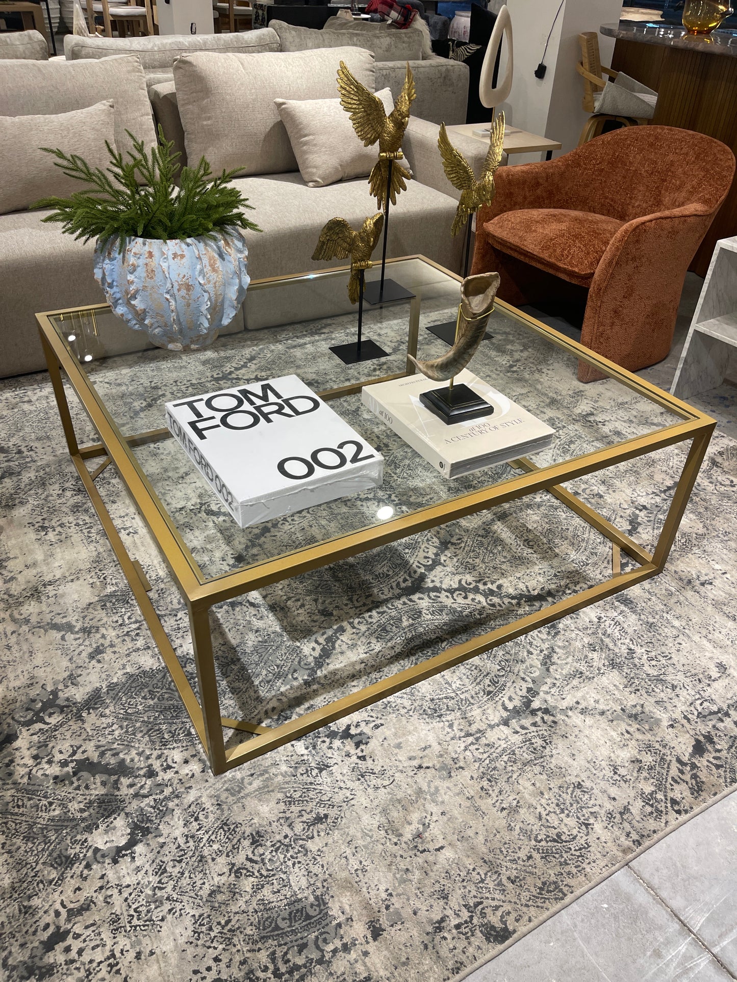mesa cristal herrería dorada