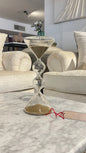 Reloj de vidrio con arena dorada