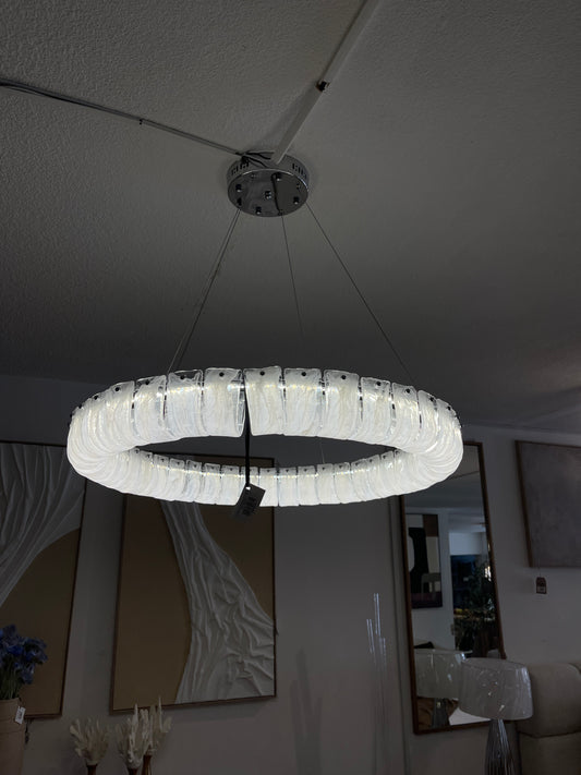 Candelabro Cristales Blancos y Plateado