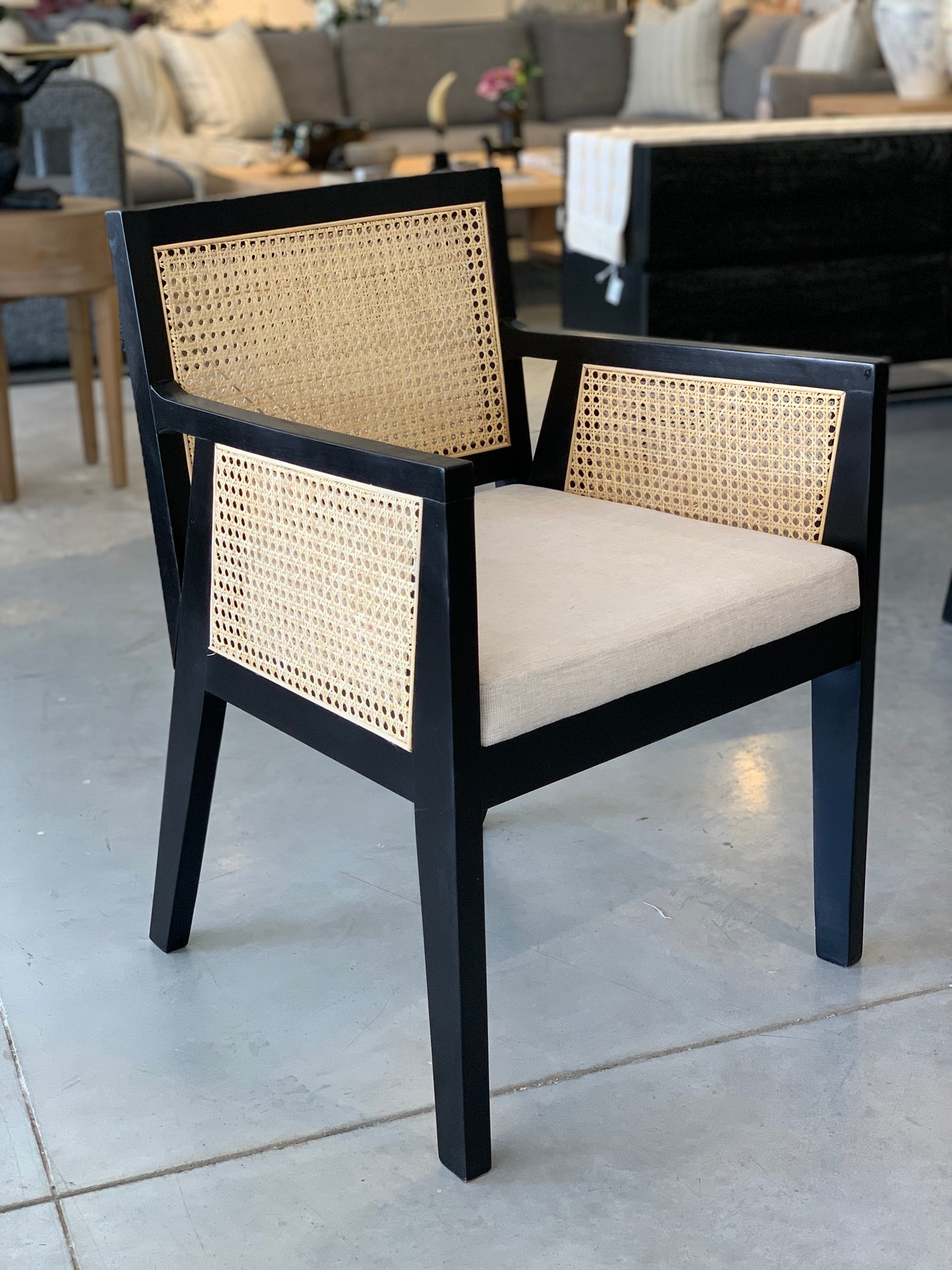 Silla tana bejuco brazo
