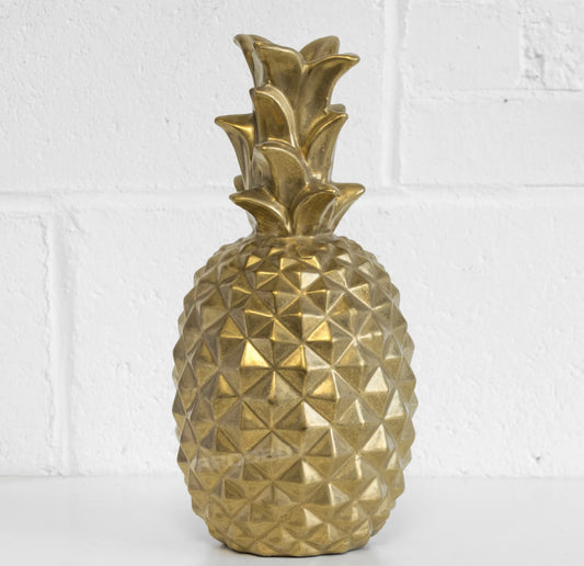PIÑA DECORATIVA DORADA