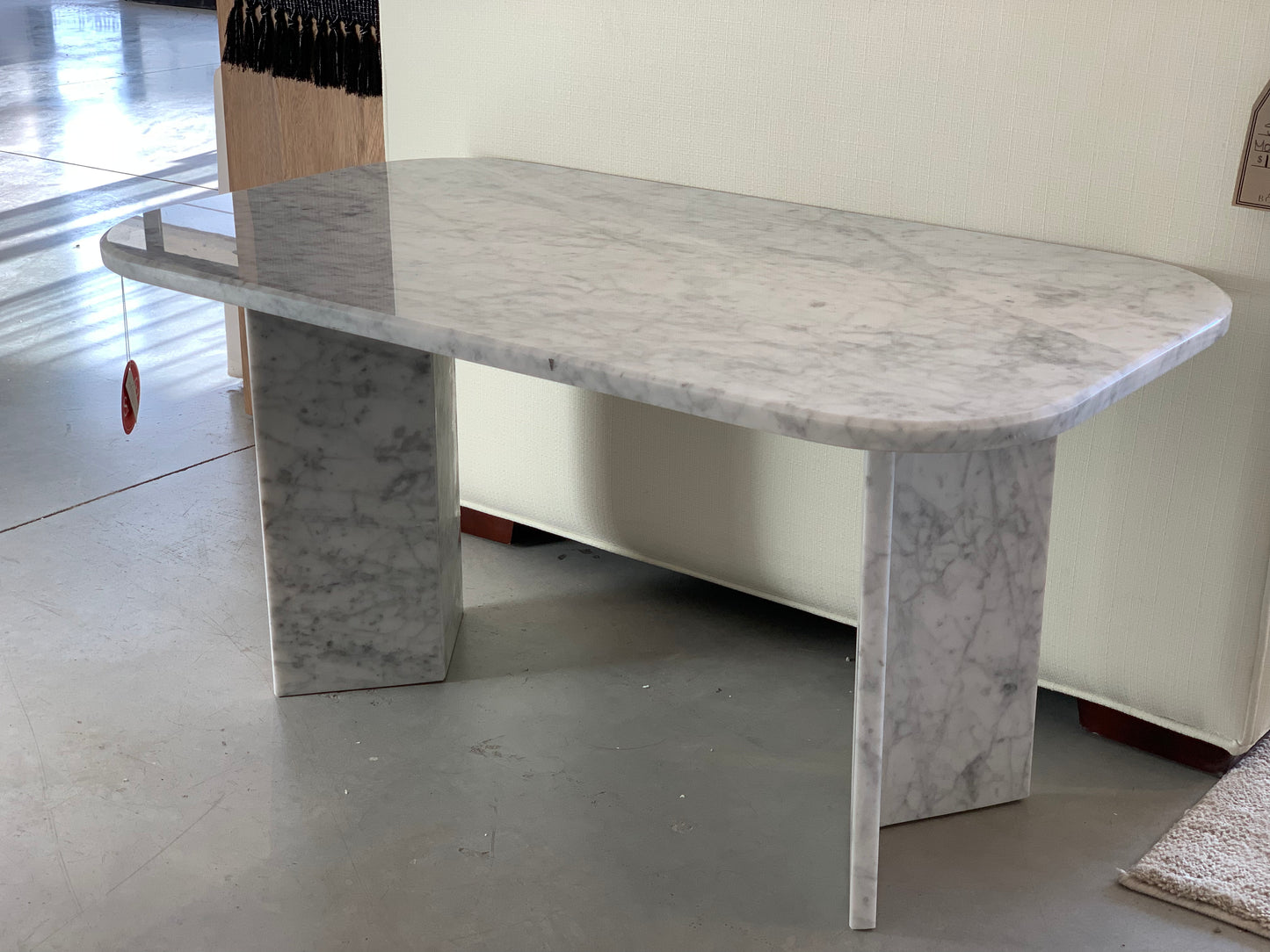 Mesa central, marmol
